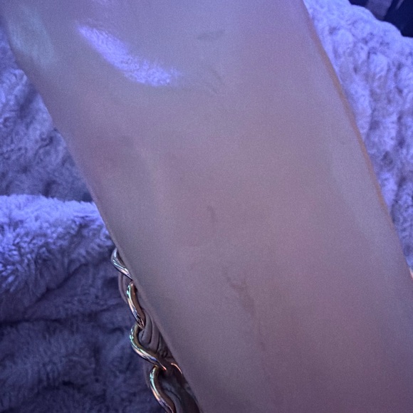 Chanel Cream Quilted Shoulder Bag - Picture 7 of 11